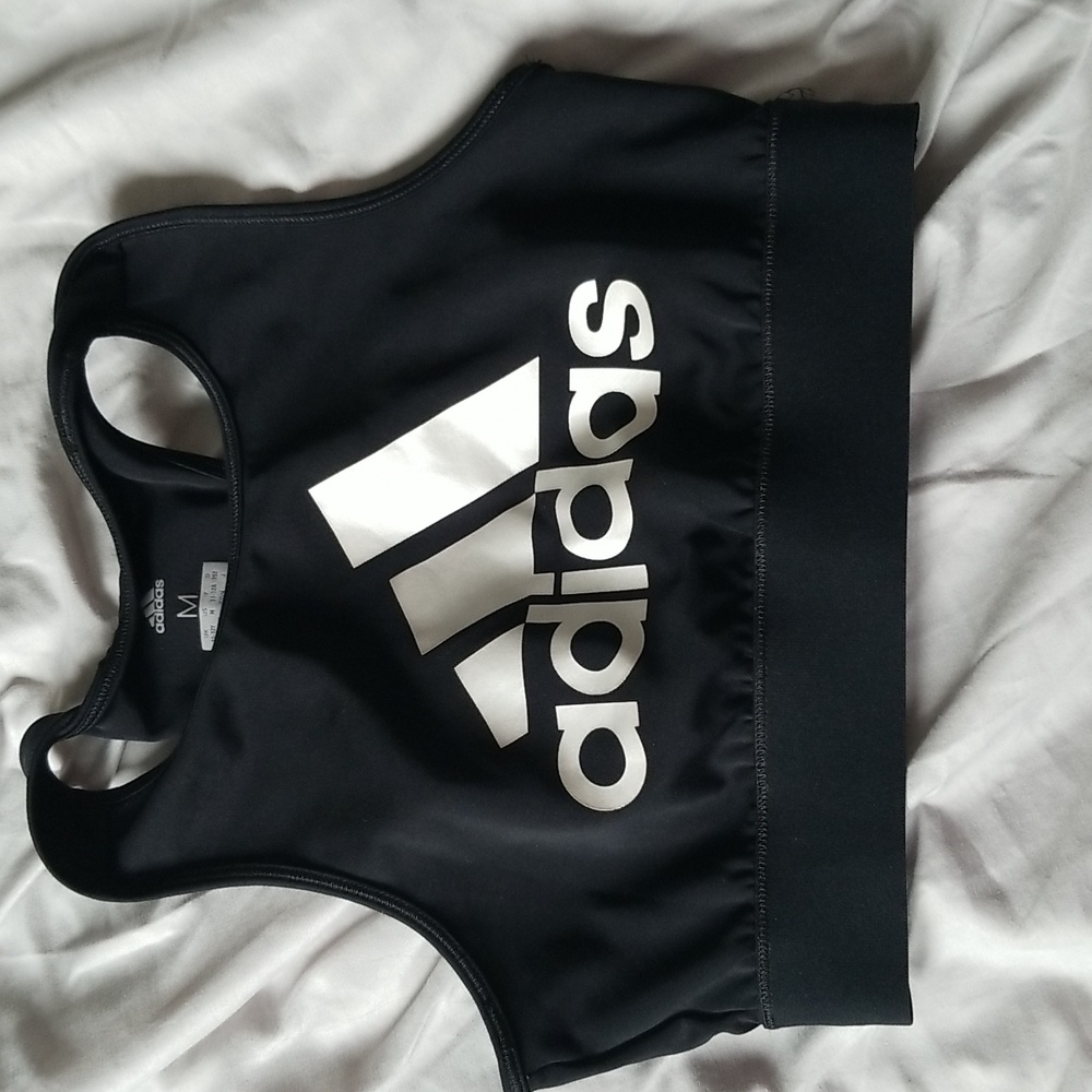 Adidas Sports top size med